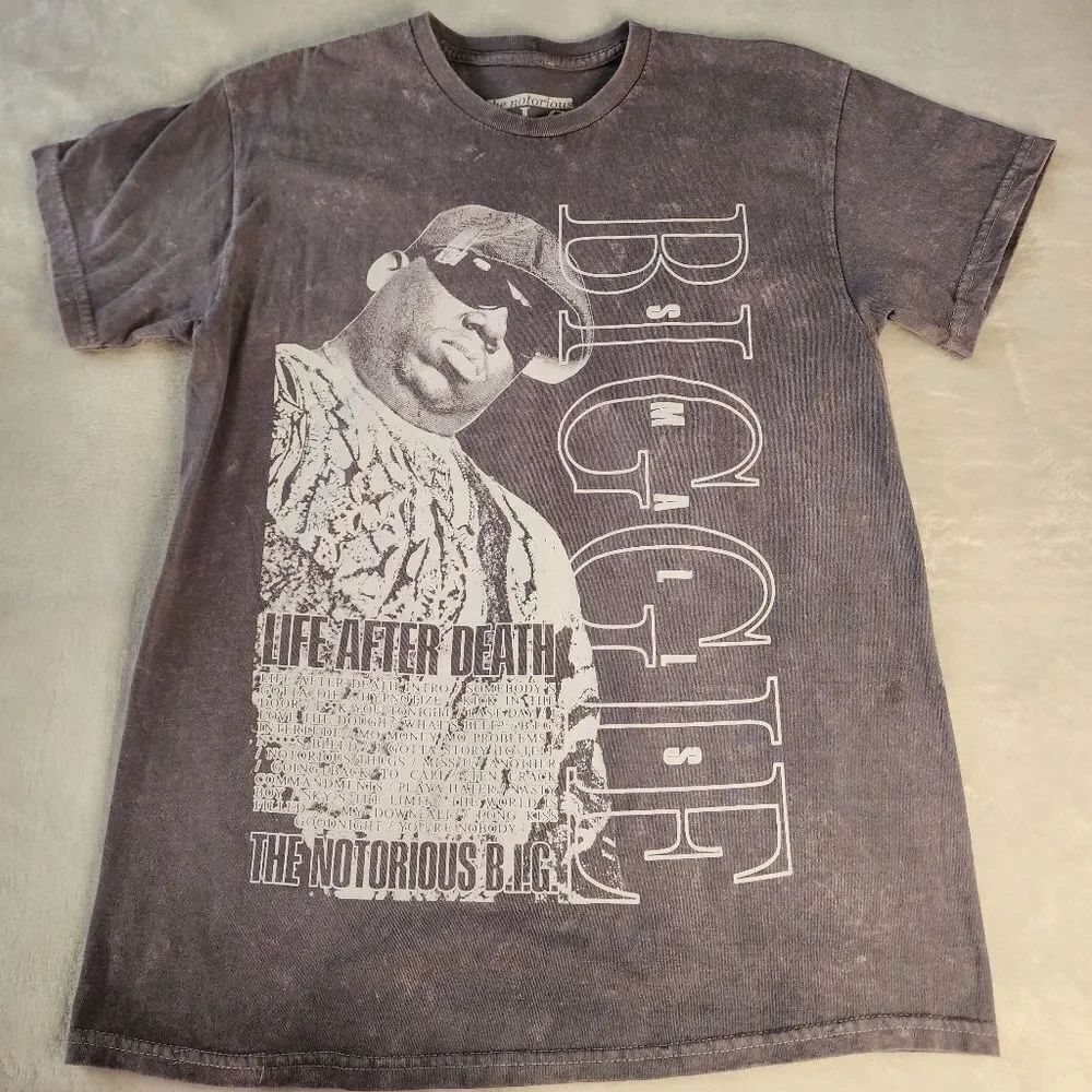 The Notorious B.I.G. Biggie Great Tshirt With Graphics Size Med New Without Tags